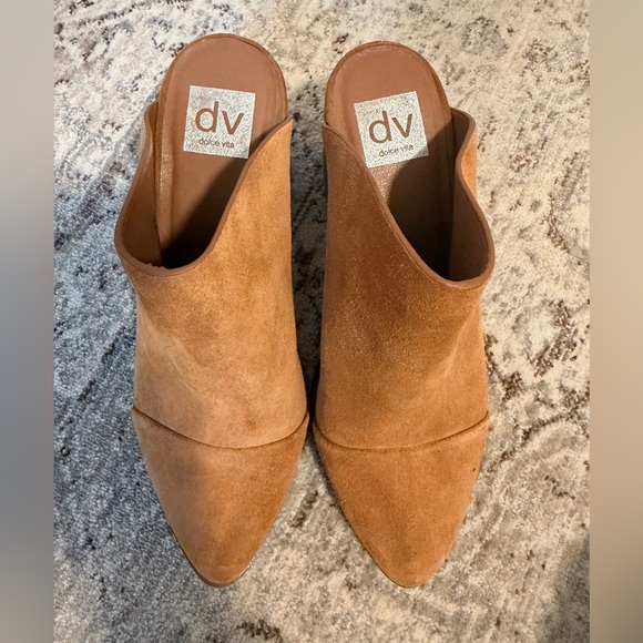 DC By Dolce Vita Women’s Tadeo Tan Suede Mules - Picture 3 of 6
